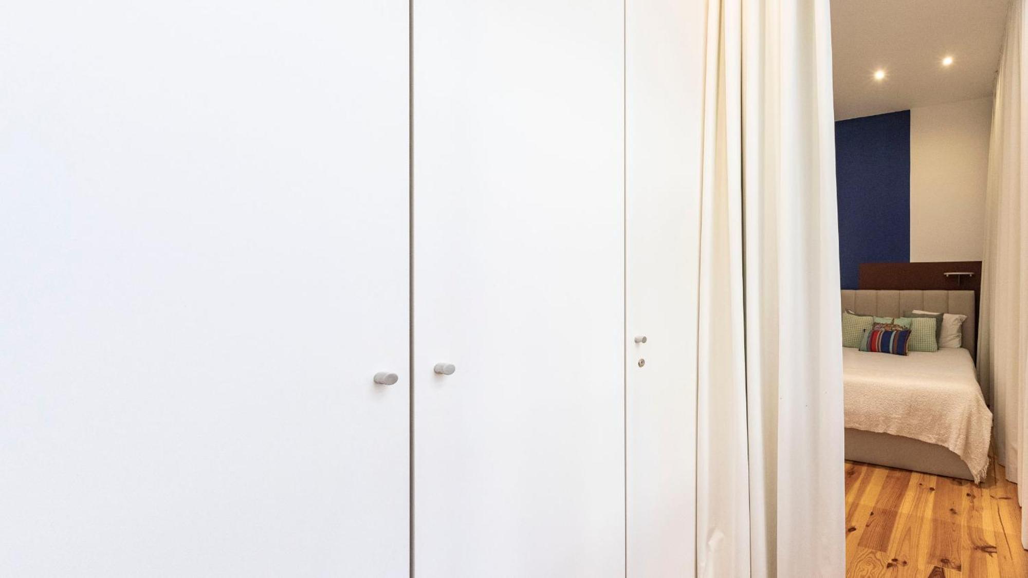 Lovelystay - Allderman Apartment - Almada 1º T ポルト エクステリア 写真